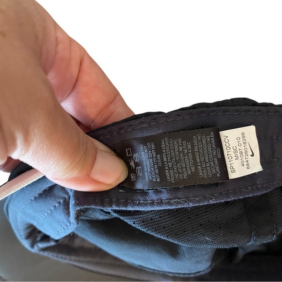 Nike Golf Hat Cap Black adjustable velcro strapback drift air vents white swoosh - Picture 9 of 11